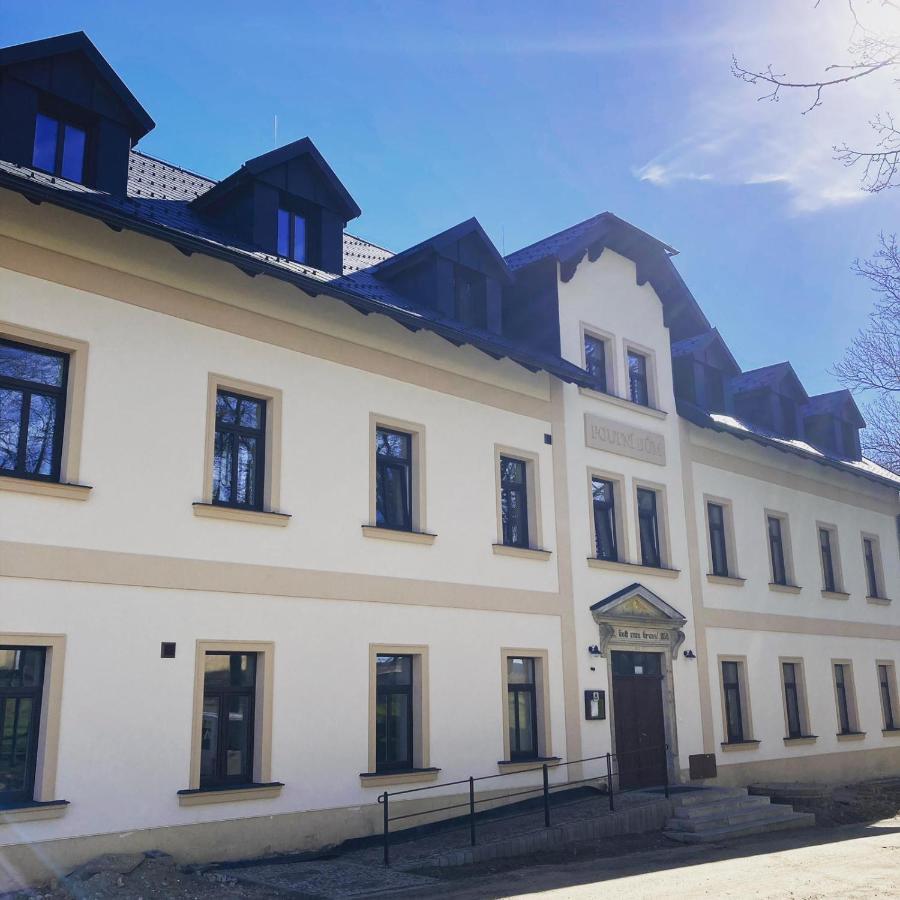 Hotel Poutni Dum Kraliky Exterior photo